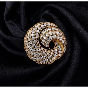 Vintage 1990s Napier Gold-Tone Brooch With Clear Rhinestones